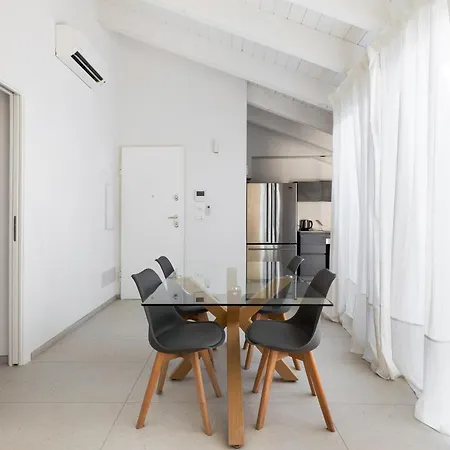 Le Dodici Porte - De Maria 7 By District Bologna