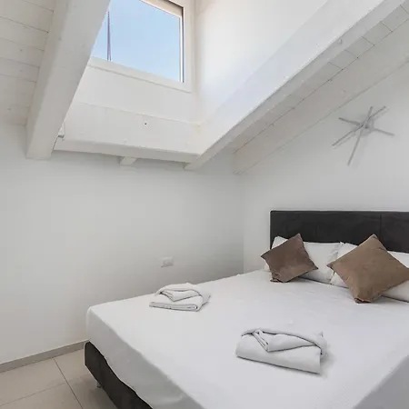 Le Dodici Porte - De Maria 7 By District * Bologna