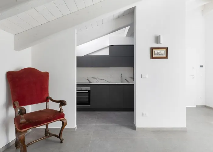 Le Dodici Porte - De Maria 7 By District *