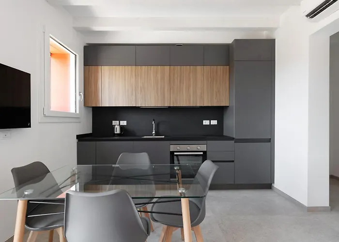 Le Dodici Porte - De Maria 7 By District