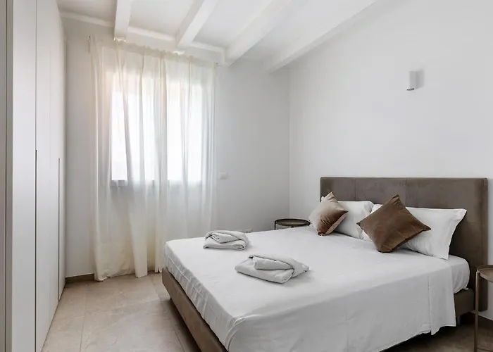 Le Dodici Porte - De Maria 7 By District *