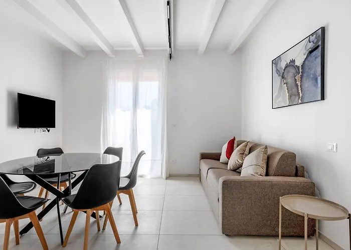 Le Dodici Porte - De Maria 7 By District 볼로냐