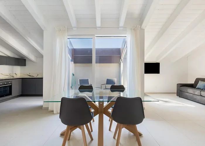 아파트 Le Dodici Porte - De Maria 7 By District *