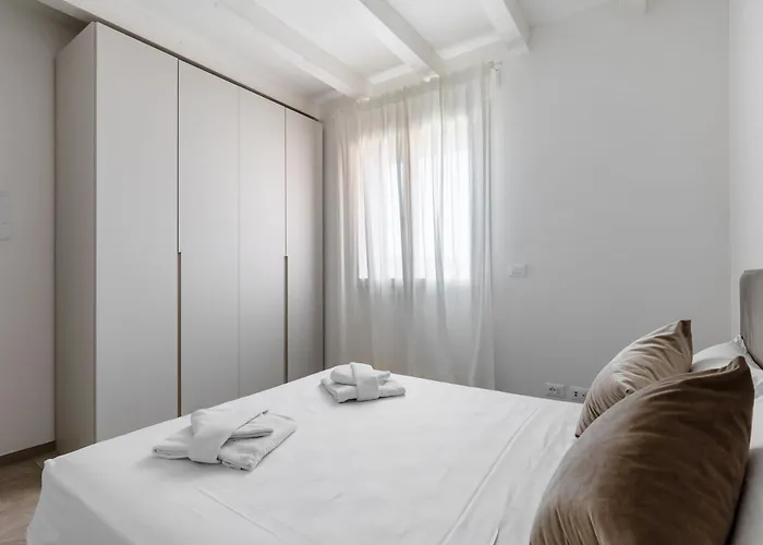 Le Dodici Porte - De Maria 7 By District 볼로냐